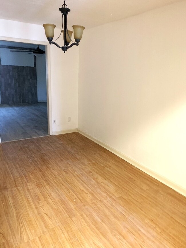 Photo - 534 Brockwood Ave