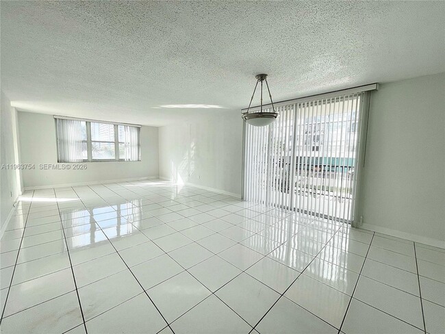 Photo - 1501 S Ocean Dr Unit 204