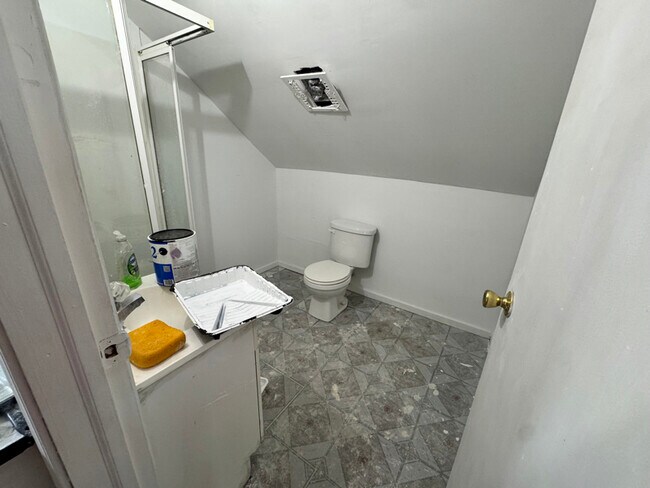 Photo - 522 Devon St Unit 3