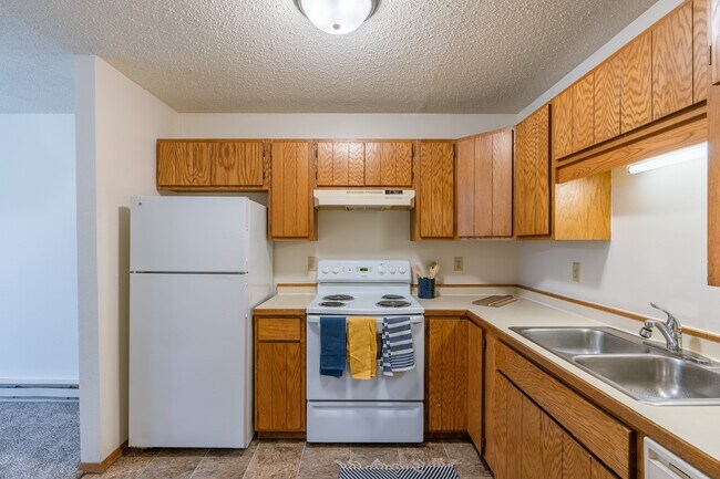 Fargo, Dakota del Norte Crescent Park Apartamentos | Cocina