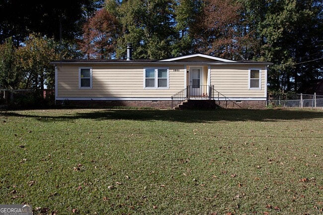 Photo - 1801 Marie Way