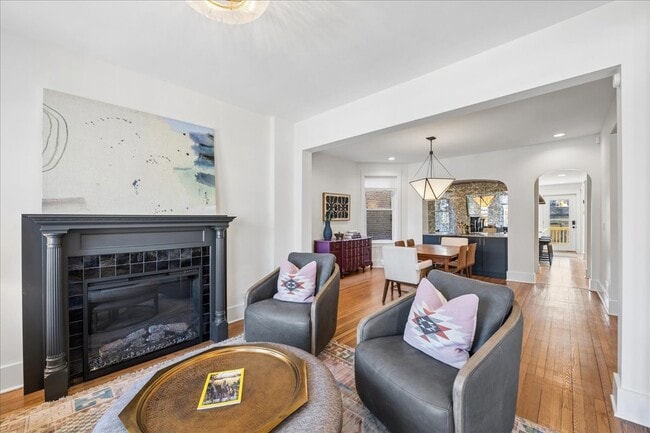 Photo - 4912 N Winchester Ave