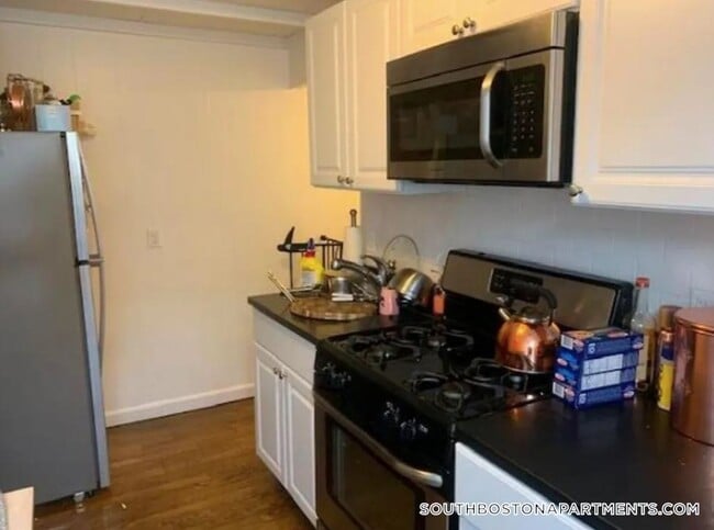 Photo - 28 L St Unit 1