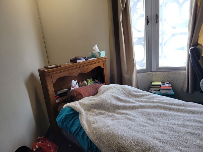 Photo - 1233 Marshall / 1222-36 Cass