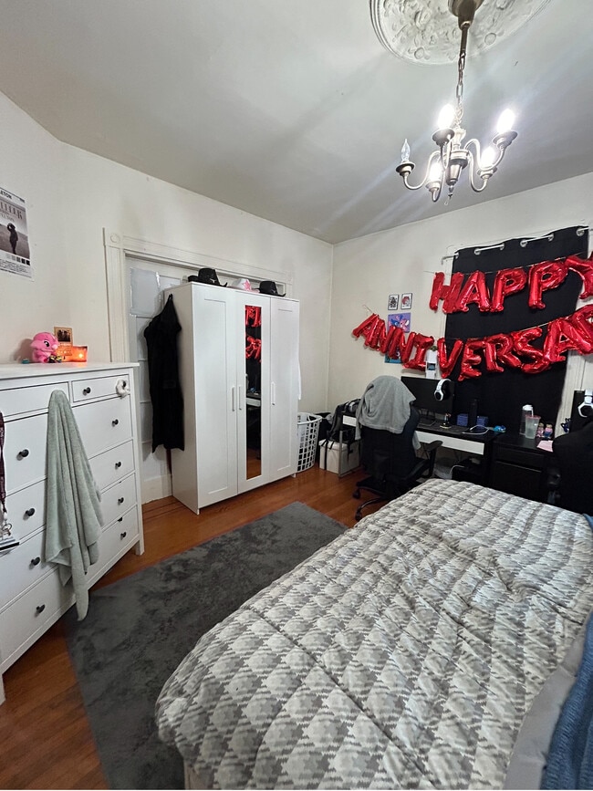 Photo - 17 Hillside St Unit 1