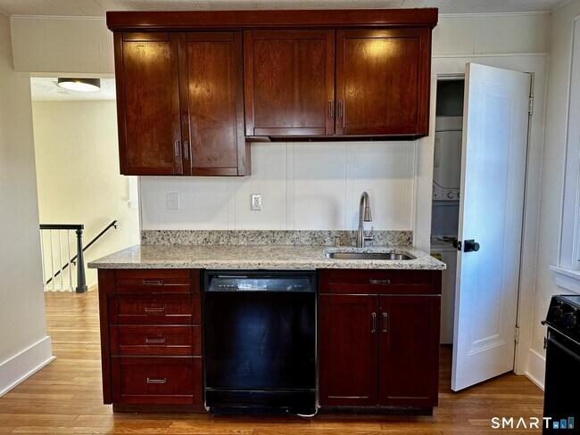 Photo - 336 Federal Rd