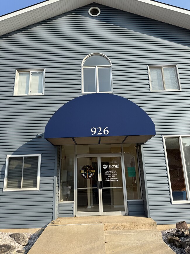 Building Photo - 926 Washington Blvd Rental