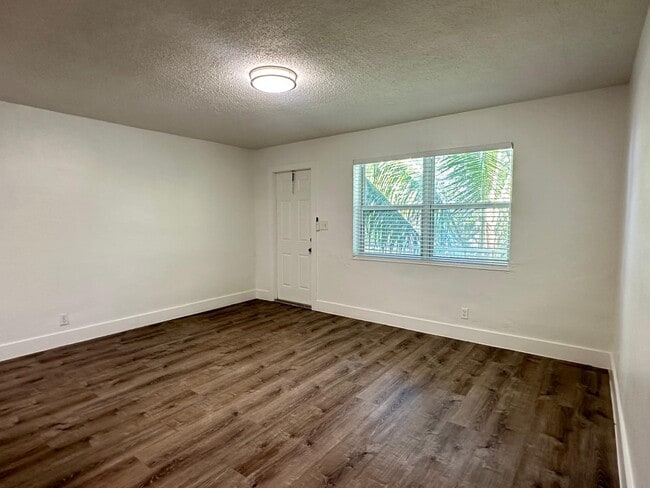 Photo - Thomas Street LLC