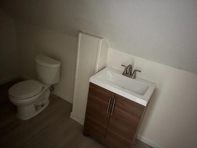 Photo - 195 Campbell Park