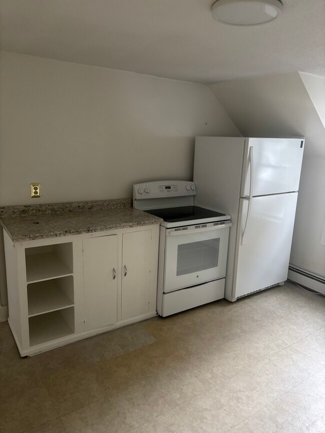 Photo - 163 Warren St Unit #2