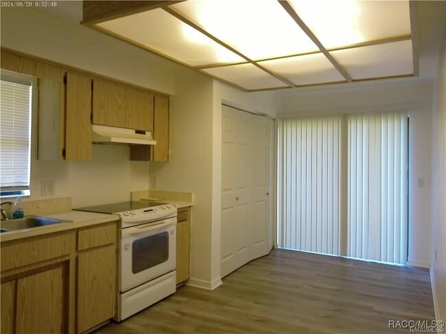 Photo - 605 Edgewood Ave