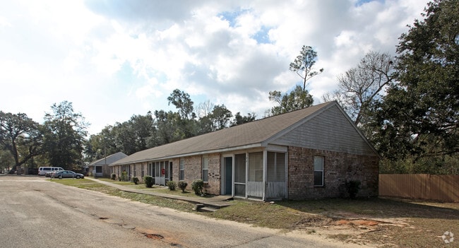 Grand Oak Villas - Magnolia Place Apartments