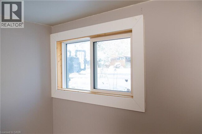 Photo - 106 South Street E Unit Lower