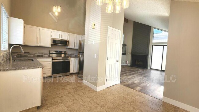 Building Photo - 3762 S Genoa Cir