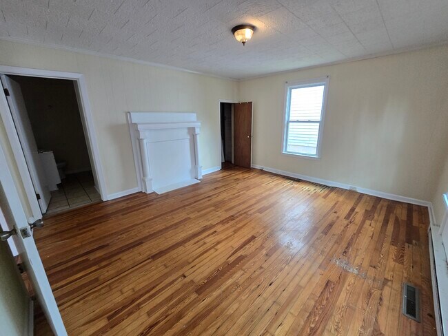 Photo - 1212 N Church St