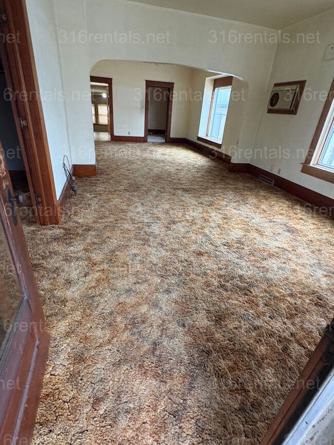 Photo - $950 - 3 bed 1 bath - Single Family Home