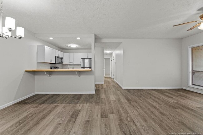 Photo - 1865 Tryon Dr