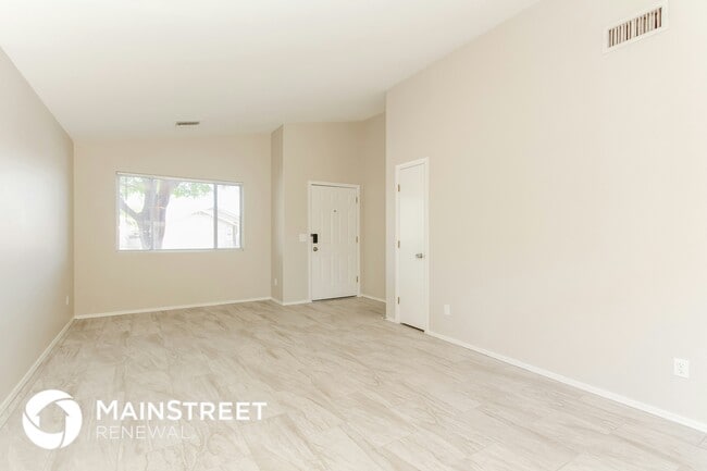 Building Photo - 10063 E Paseo San Ardo Rental