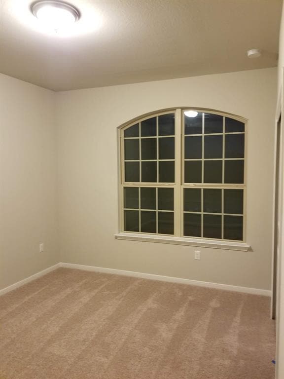 Photo - 2612 Bowen St