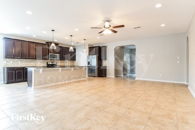 Photo - 240 Straw Pond Way