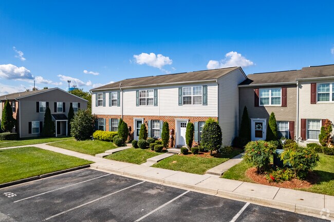 497 Arwell Ct - Alban Place Townhomes
