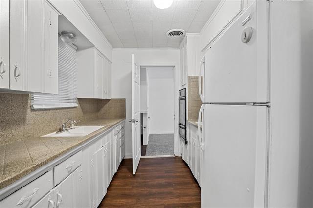 Photo - 711 N Carroll Blvd