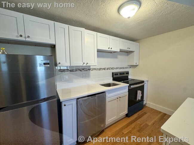 Photo - 111 Walnut St Unit #20