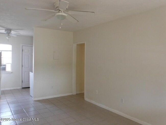 Photo - 145 Rita Blvd
