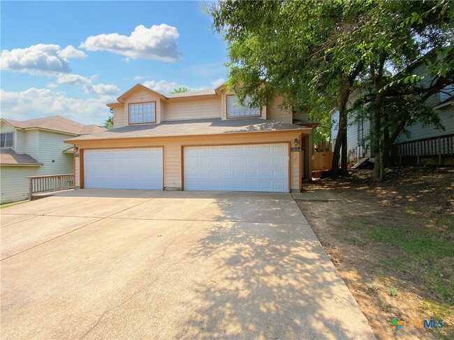 Photo - 833 Sagewood Trail Casa Adosada