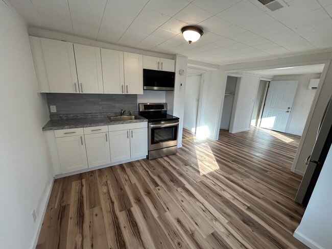 Photo - 515 W Vine St