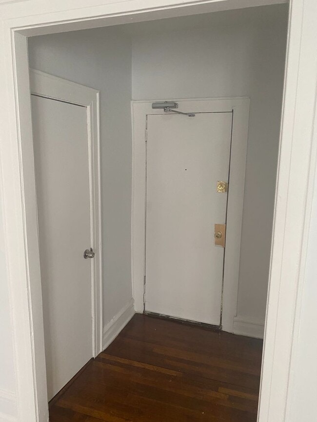 Photo - 210 Springdale Ave