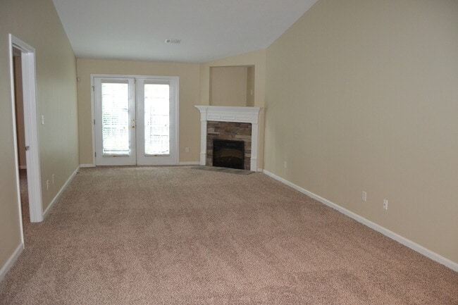 Photo - 2605 York Dr