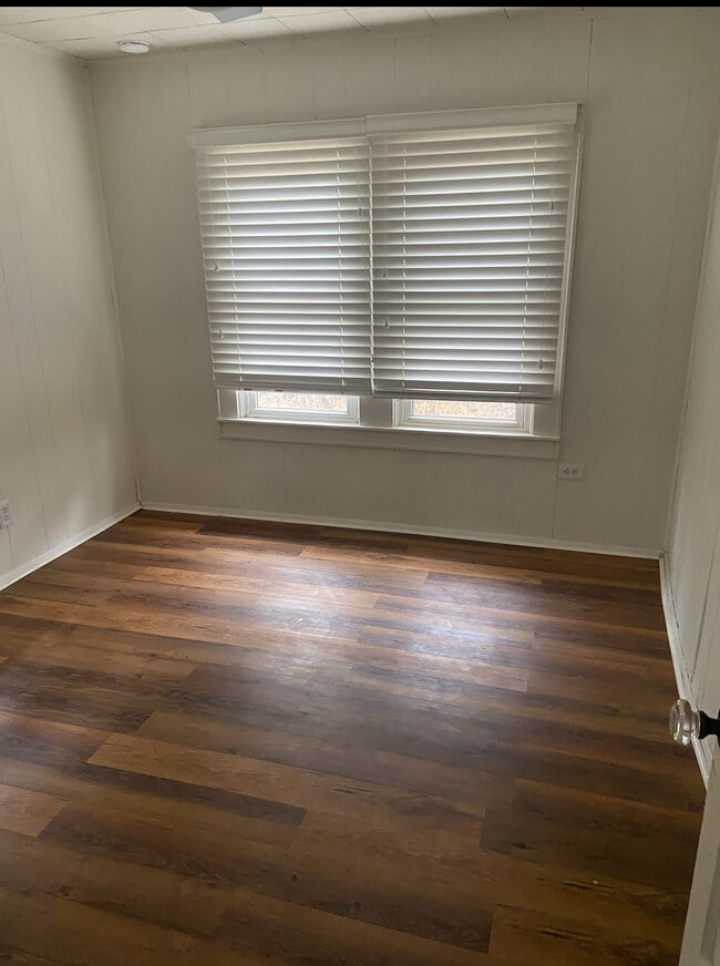 Photo - 206 E Paschal St