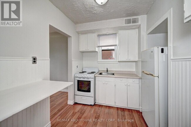 Photo - 0 - 1230 QUEENS BOULEVARD Unit 0