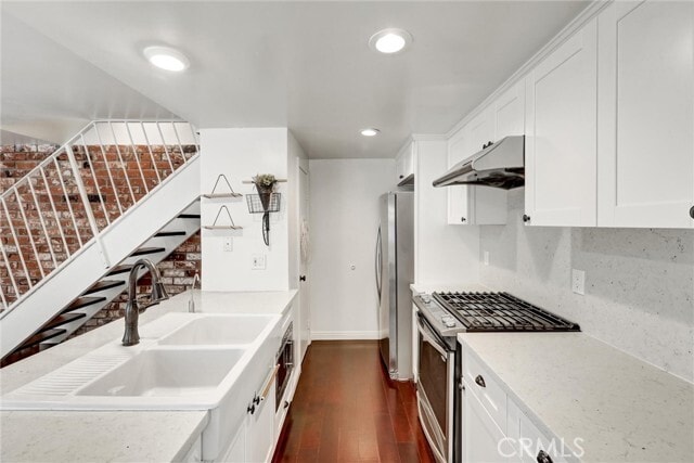 Photo - 3043 N White Ave