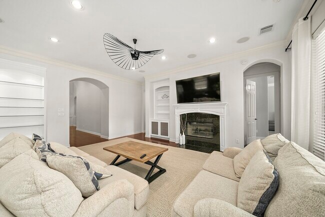 Photo - 11530 Legend Manor Dr