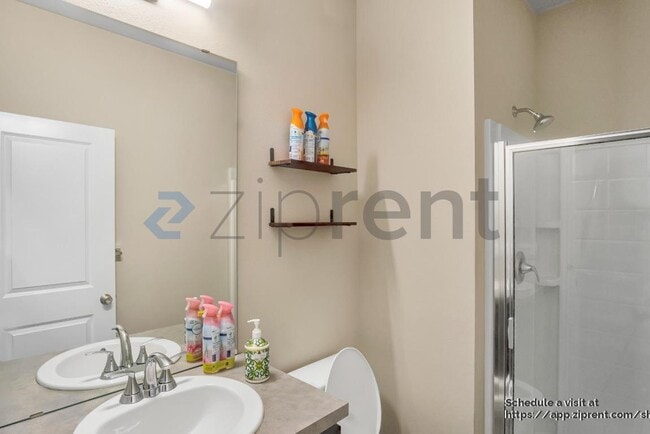 Photo - 9630 19th Ave SE