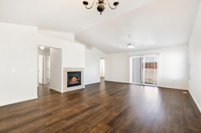 Photo - 8703 Silver Glen Dr