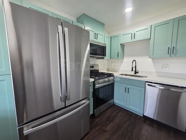 Photo - 377 N 4th Ave Unidad 2