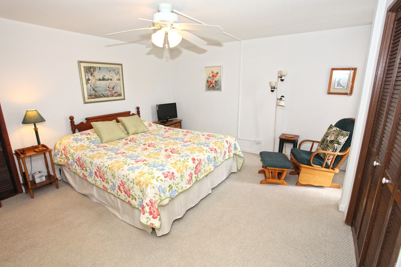 Photo - SUNSET SHORES, WAIALUA BEACHFRONT END UNIT
