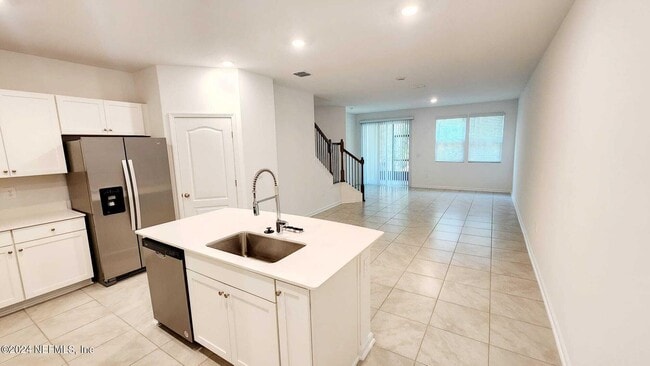 Photo - 307 Redbud Rd