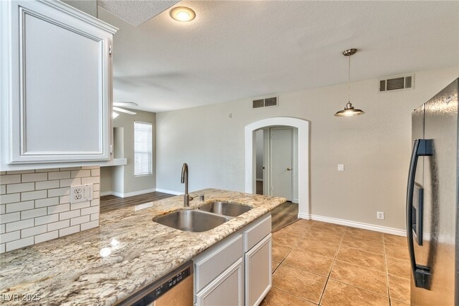 Photo - 2201 Ramsgate Dr Unit 411