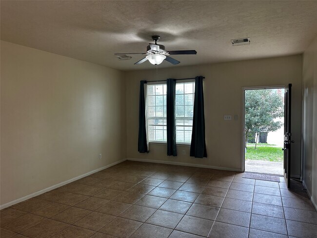 Photo - 3523 Lilac Ranch Dr