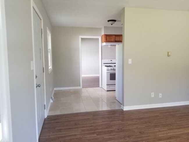 Photo - 2245 19th Ave Unidad Apt 4