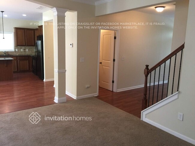 Photo - 261 Ascott Ln