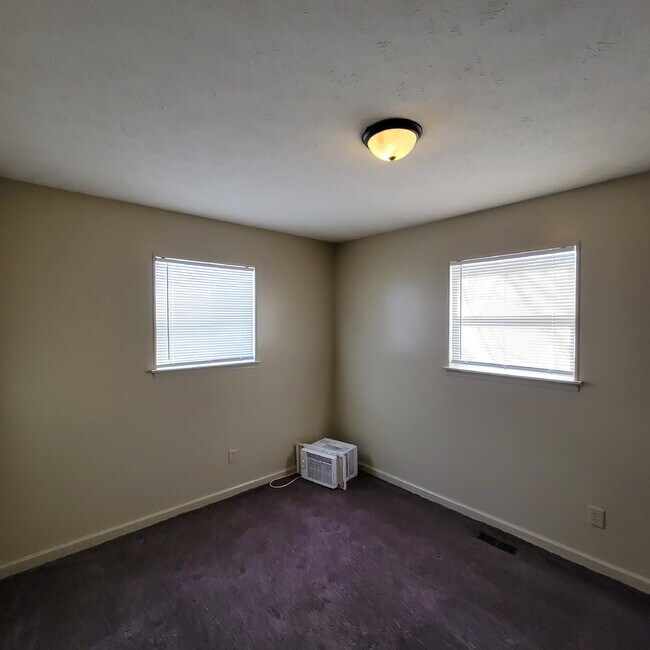 Photo - Lawrence Area 4BR House!