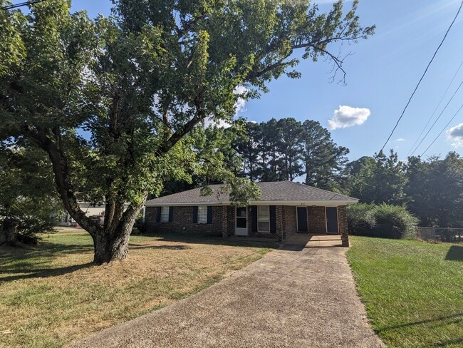 Building Photo - 421 Thacker Loop Rental