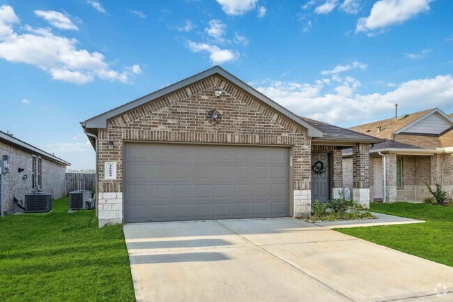 Building Photo - 16684 Lonely Pines Dr Rental