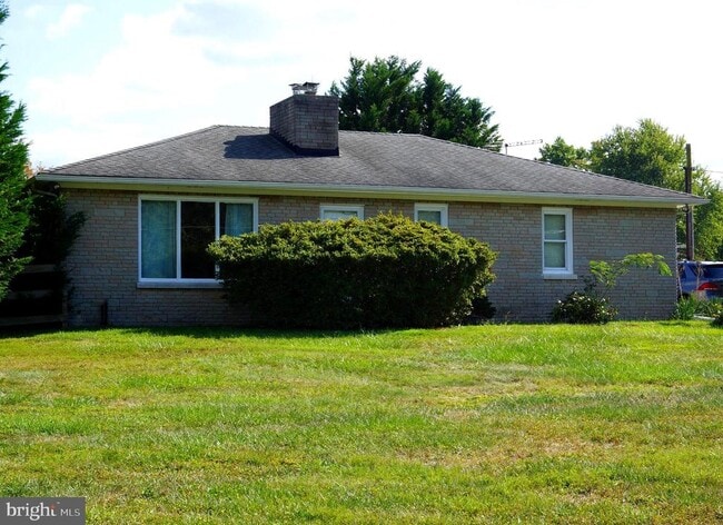 Building Photo - 7135 Bowers Rd Rental