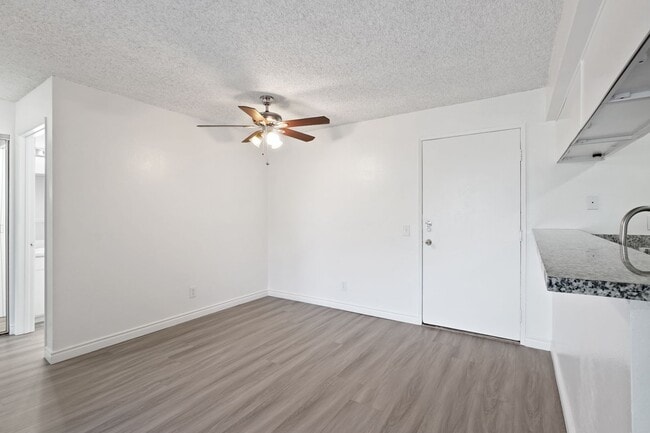 Photo - Great Sylmar Location-Upgraded 2/2 Apartment Unit 106